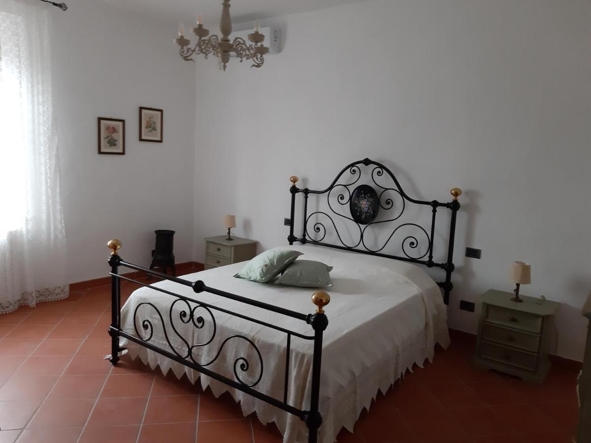 Casa Alla Madonna San Gimignano Bagian luar foto